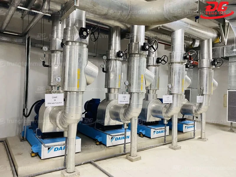 Máy chiller sản xuất nước lạnh cho HVAC System