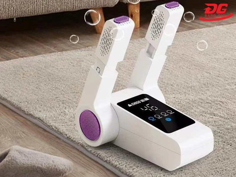 Hệ thống tạo ion âm giúp khử mùi hôi trên giày hiệu quả