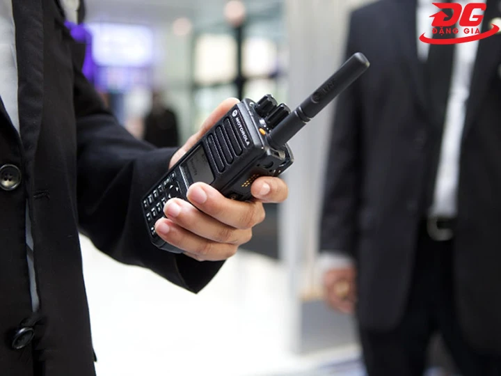 ứng dụng Bộ đàm Motorola Xir P8668i