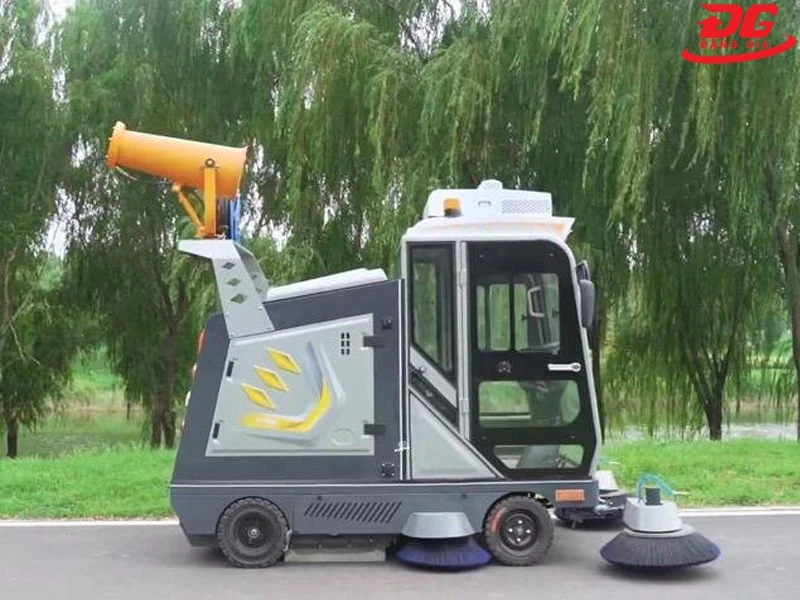 Máy quét rác ngồi lái Kumisai KMS 2300 chính hãng