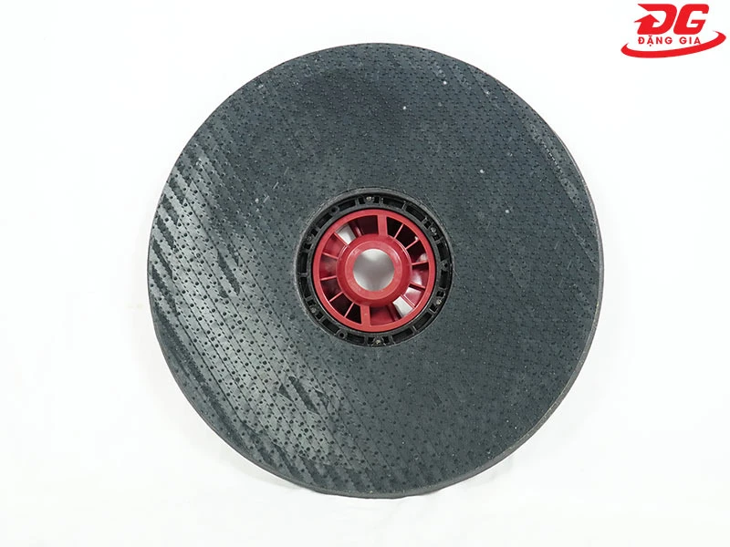 Mâm gai dùng cho máy chà sàn liên hợp