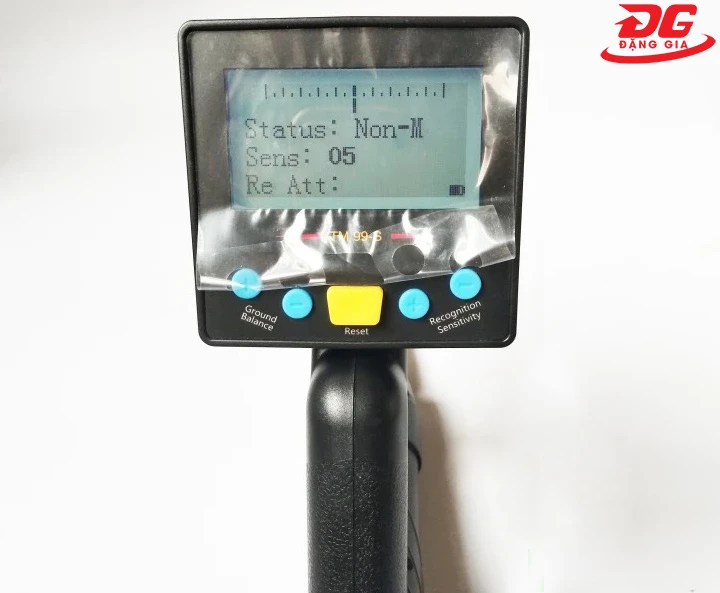 Màn hình hiển thị máy dò kim loại TM99