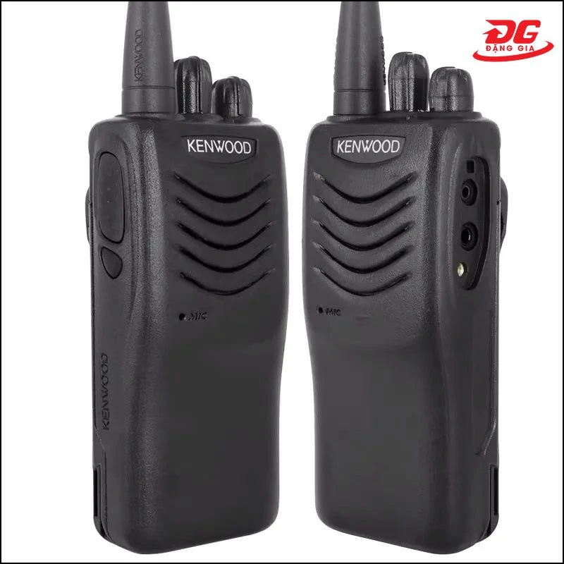 Mặt trước của máy