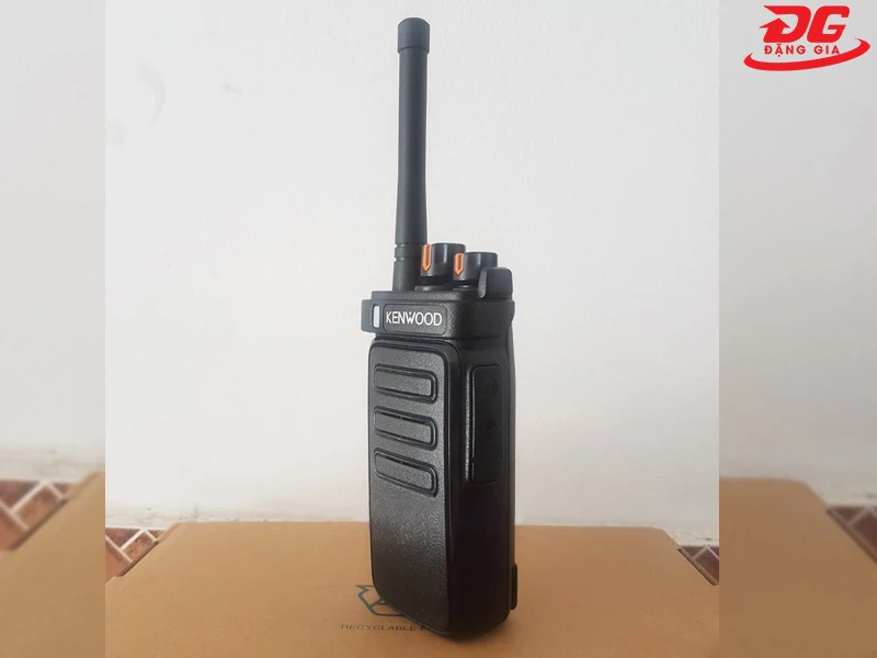 Máy đàm thoại TK P30 chính hãng Kenwood