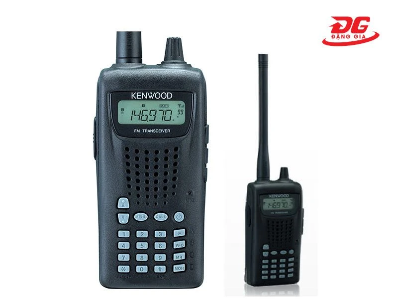 Bộ đàm Kenwood TH255A có màn hình tiện theo dõi