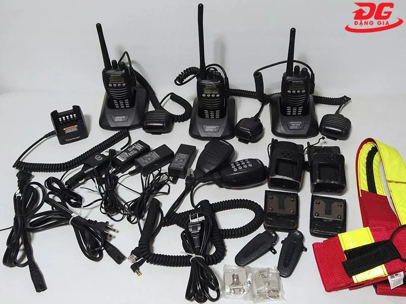 Bộ đàm cầm chính hãng Kenwood TK-2170