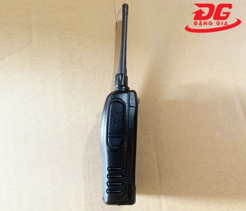 Máy bộ đàm liên lạc cầm tay Kenwood 888S