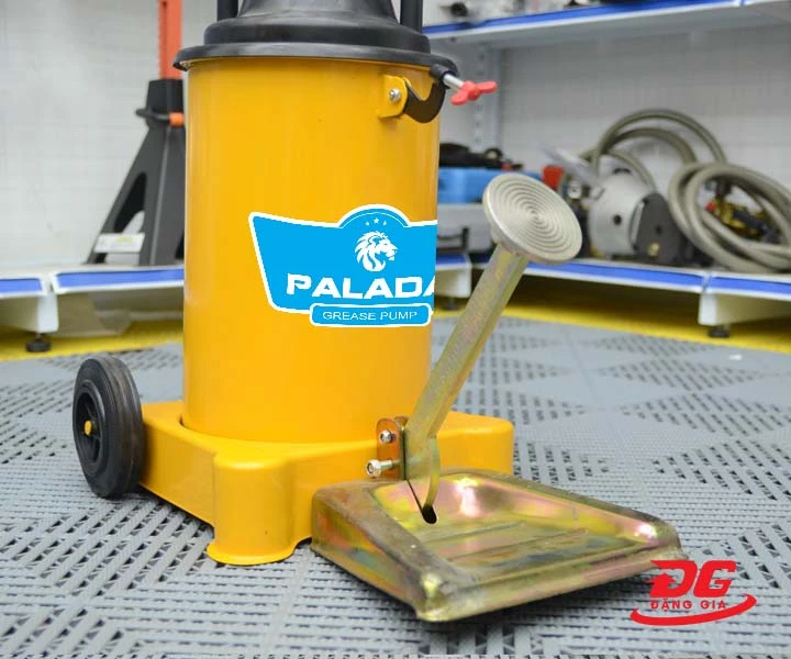 Bộ bàn đạp máy bơm mỡ bằng chân Palada GZ-6J