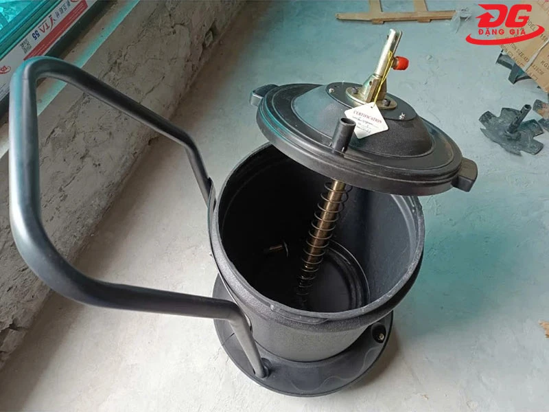 giá máy bơm mỡ Kocu GZ-30B