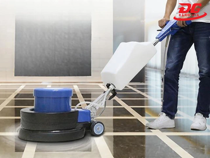 Máy chà sàn công nghiệp Supper Clean SC98 làm sạch nhanh