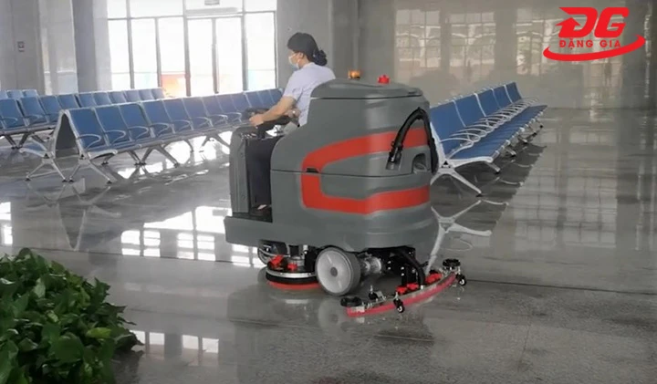 Kumisai KMS 138 thích hợp sử dụng nơi có diện tích lớn