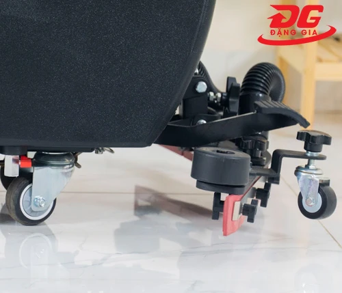 máy chà sàn nhà xưởng Kumisai KMS 75BE