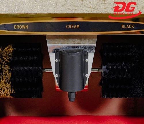 máy đánh giày công sở Brother Apus A8