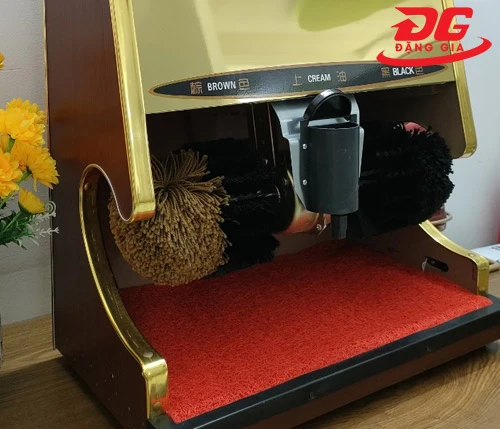 máy đánh giày tự động Brother Apus A8