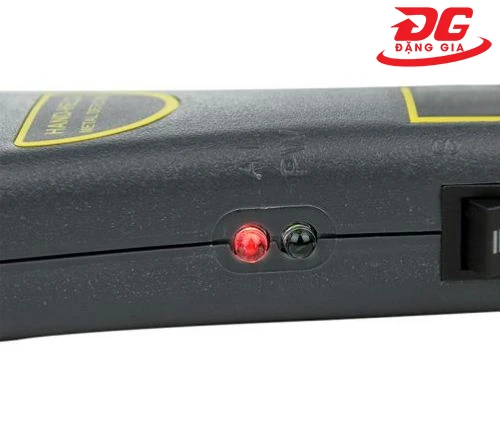 máy dò kim loại cầm tay giá rẻ Lotus M7