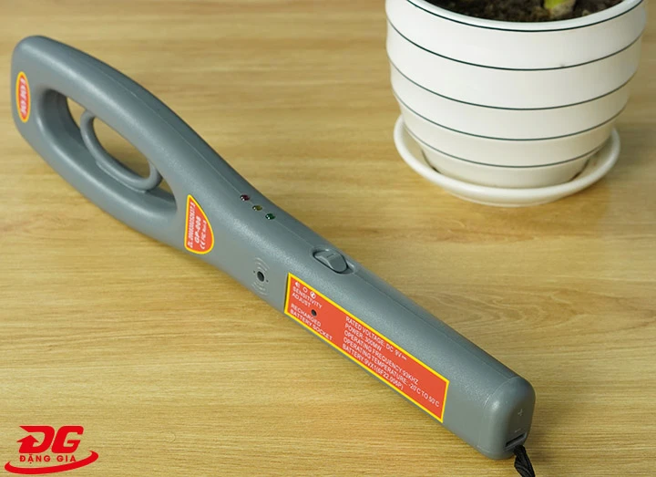 Máy dò kim loại chất lượng cao