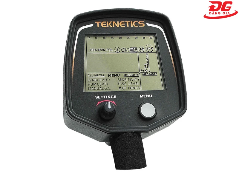 Màn hình LCD của Teknetics T2 hiển thị các thông số rõ ràng, trực quan
