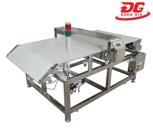 máy dò kim loại trong ngành thực phẩm AMD-1300
