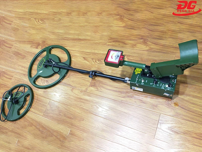 Thiết kế cán dài giúp người dùng dễ dàng thao tác hơn