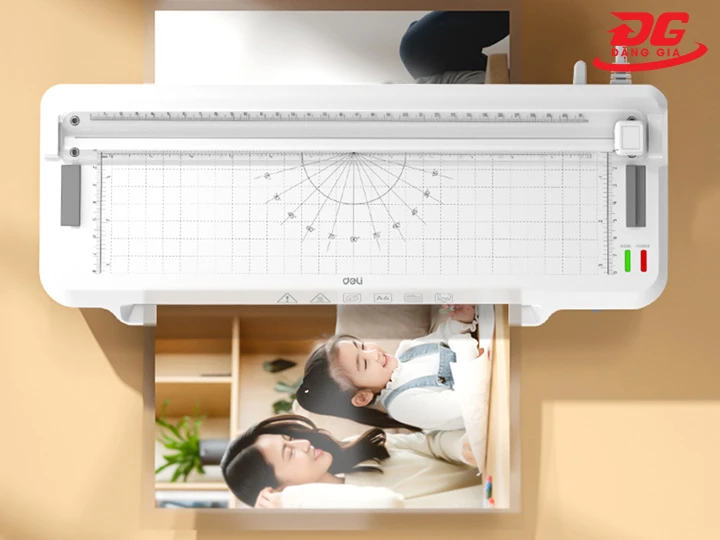 Máy ép plastic Deli ET107