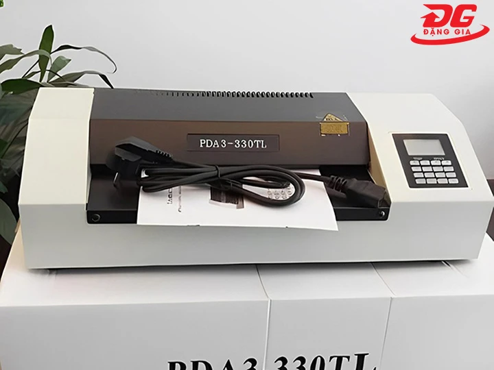 máy ép plastic PDA3-330TL