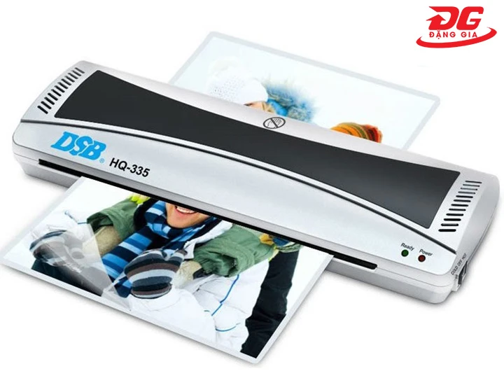 máy ép plastic DSB HQ-335 làm việc nhanh