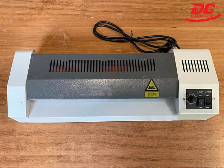 Máy ép plastic YT-3210 ép linh hoạt nhiều kích cỡ