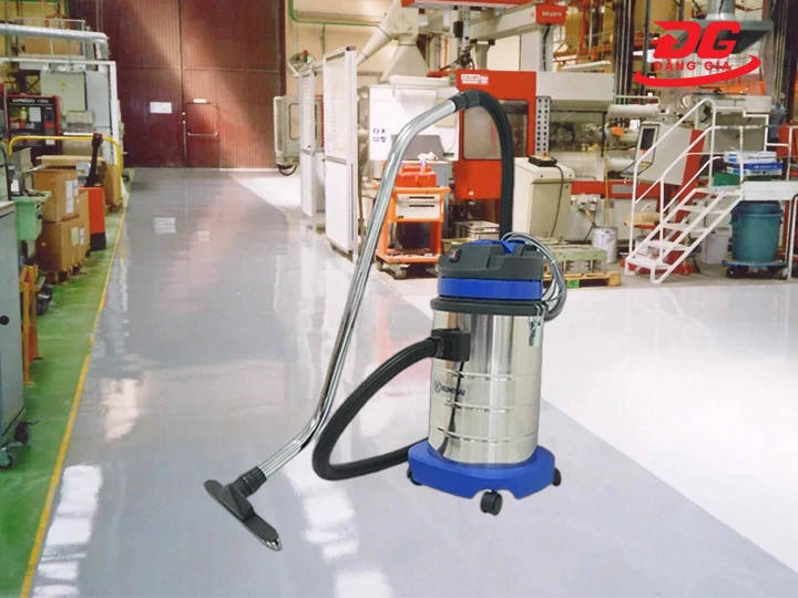 Máy hút bụi công nghiệp Kumisai KMS 30S thùng inox