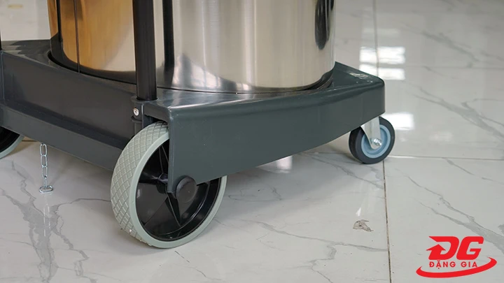 Máy hút bụi công nghiệp loại lớn Supper Clean CB80-3