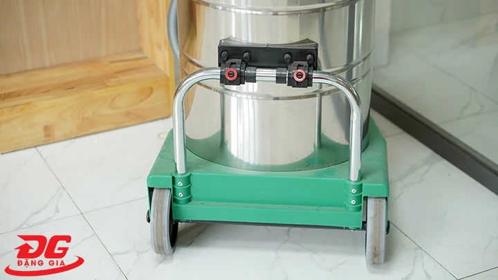 Máy hút bụi công nghiệp loại lớn Kumisai KMS 60-3