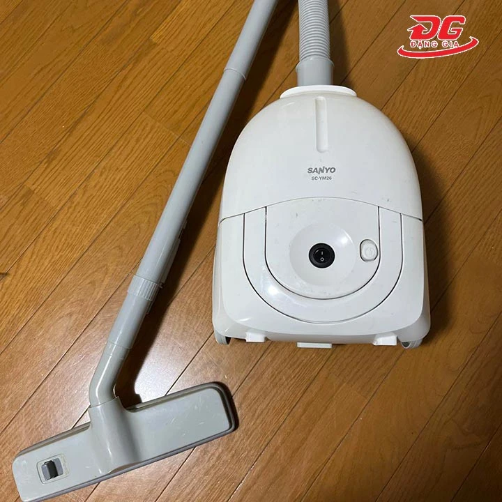 Máy hút bụi Sanyo SC-A201