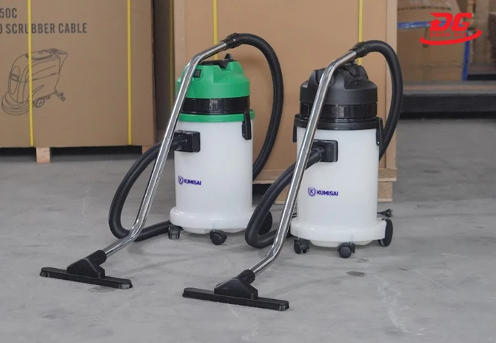 Máy hút bụi Kumisai KMS 30S thùng nhựa chính hãng