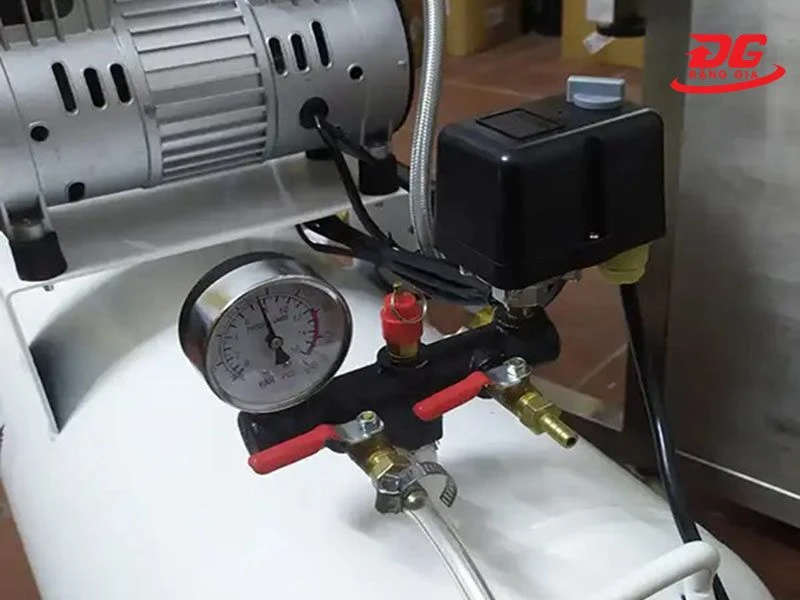 Các bộ phận đảm bảo an toàn cho máy