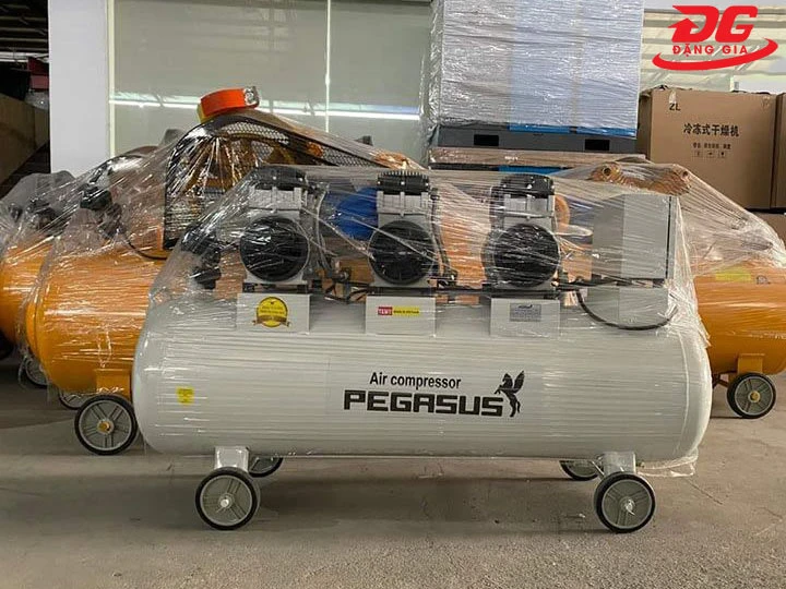 máy nén khí không dầu, giảm âm Pegasus TM-OF1100x3