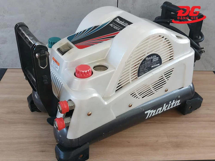 Máy khí nén Makita AC400X