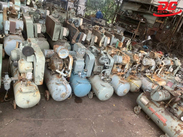  Máy nén khí mini cũ Tiến Thành