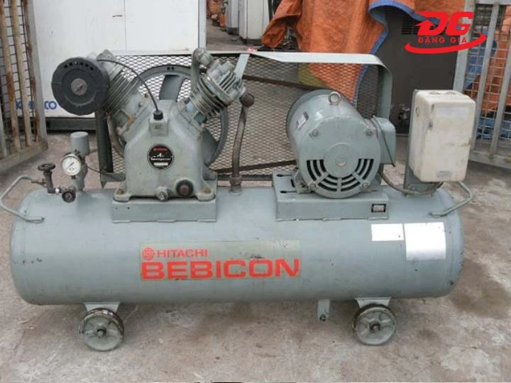  Giá máy nén khí piston Hitachi Nhật bãi