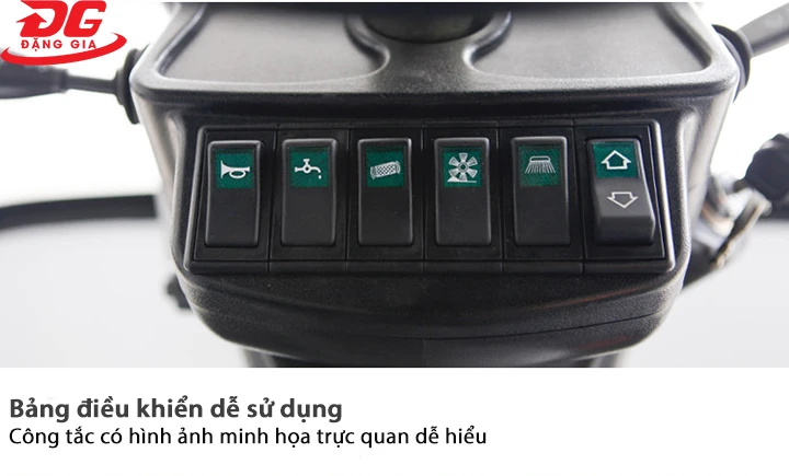 giá xe quét rác ngồi lái Kumisai KMS 1900A