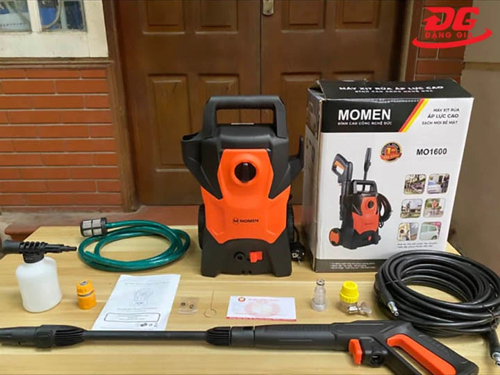 Máy rửa xe Momen 1600W