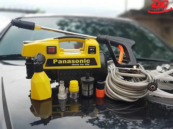Máy xịt rửa xe cao áp Panasonic P1