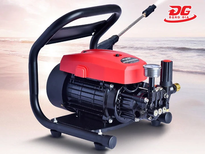 Máy phun rửa xe Soeasy 3000W