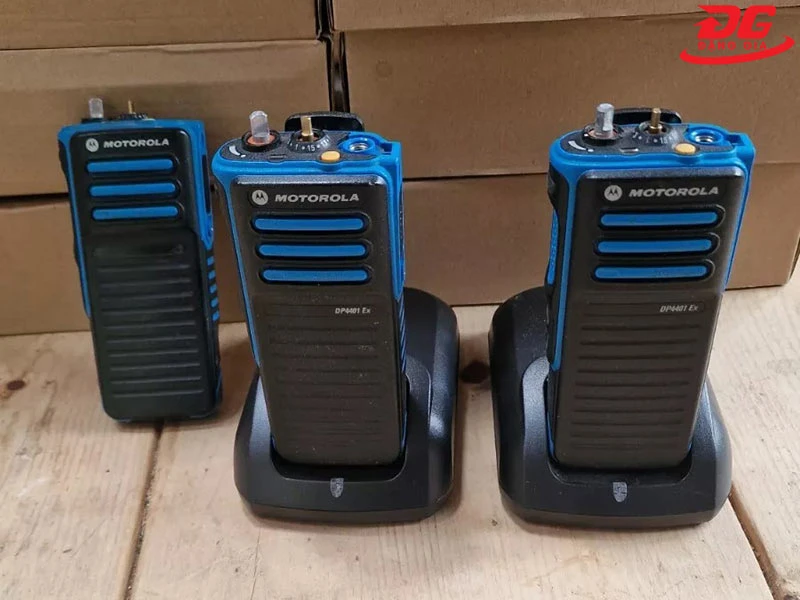 mua bộ đàm chống cháy nổ Motorola
