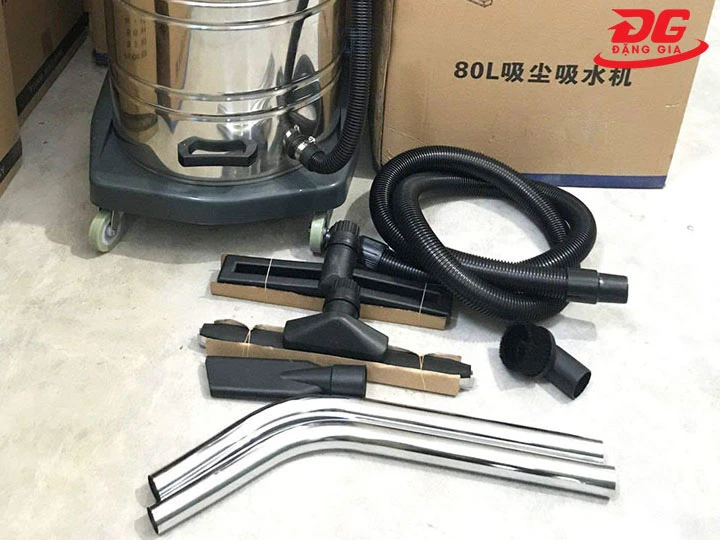 Ống nối dài hoặc ống nhựa bị tắc nghẽn