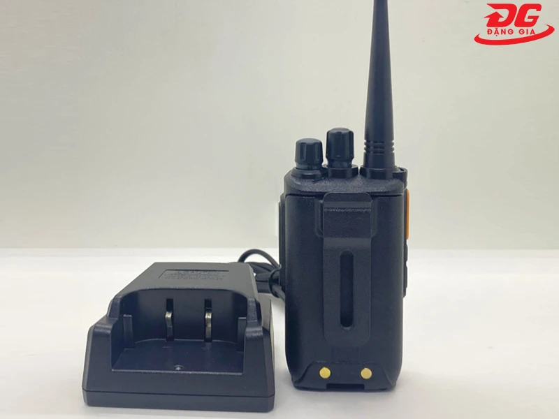 Mua máy bộ đàm Kenwood NX - 550 tại Đặng Gia để đảm bảo chất lượng