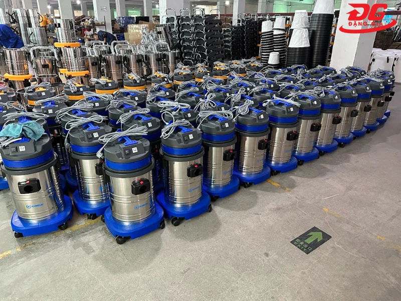 bán máy hút bụi công nghiệp Supper Clean SC70