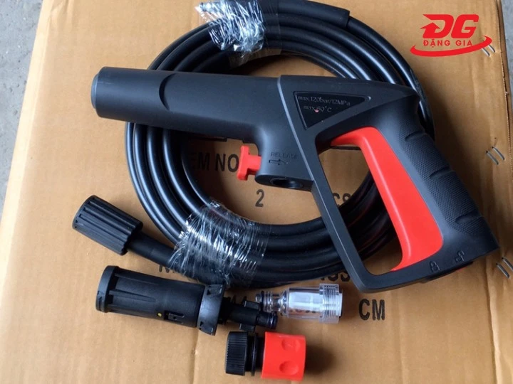 phụ kiện của máy phun rửa xe Fumak