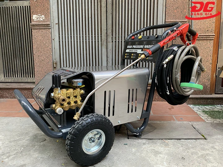 Phụ kiện kèm theo máy rửa xe Lutian 3200PSI 5.5KW