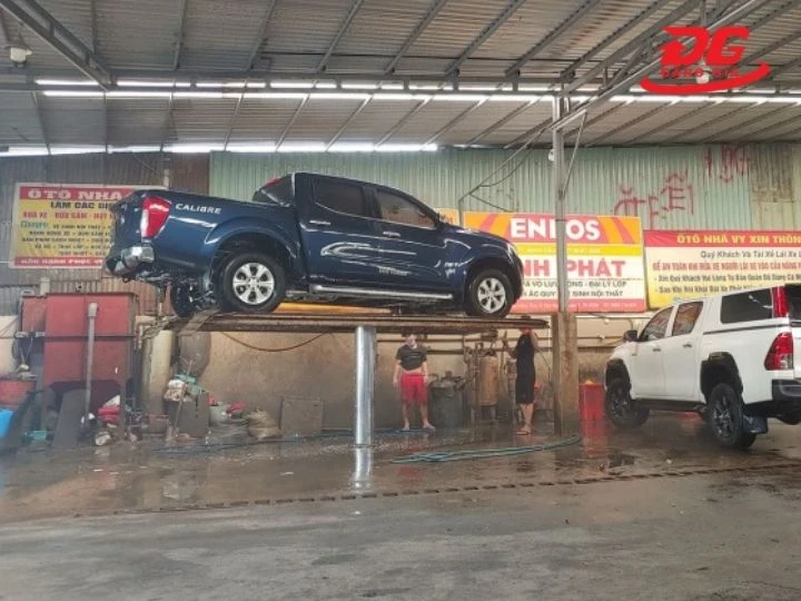 Tiệm rửa xe 192 Phú Nhuận