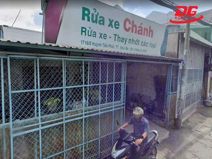 rửa xe chánh tại nhà bè