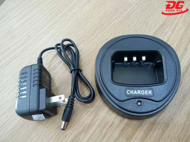 Sạc bộ đàm Motorola